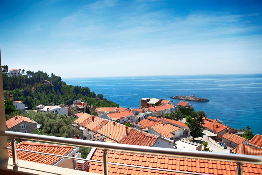 Apartments Baron Sveti Stefan Exterior photo